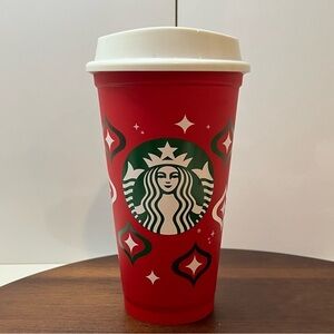 Starbucks Holiday 2023 Red Cup Day (16 oz)
Reusable Hot Cup
